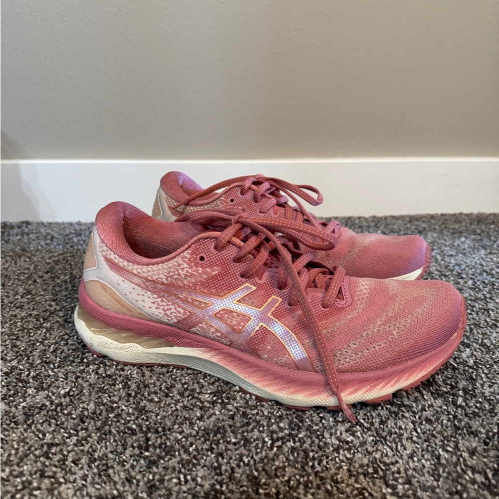 ASICS Women's Gel Nimbus Running Shoes